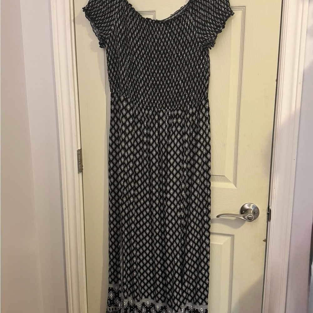 City Chic Black and White Patterned Maxi Dress